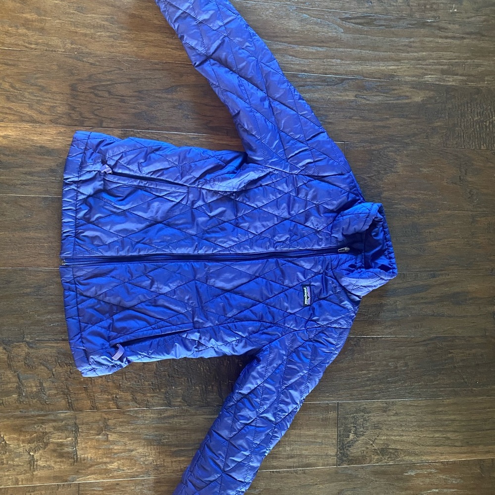 Light weight Patagonia jacket